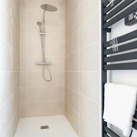 Frenchyhomes☆villadeluxe☆plage☆piscine וילה *